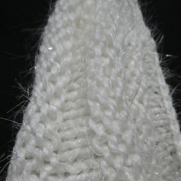White knit scarf with shiny eyelash knit fibers, GUC - Picture 3 of 10
